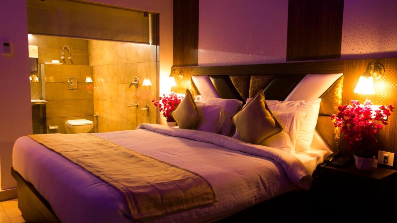 Hotel Kings Regency Drang Exterior foto